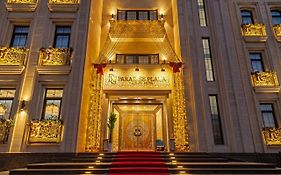 Paradise Plaza Luxury Hotel